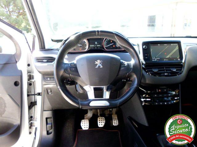PEUGEOT 2008 BlueHDi 100 S&S GT Line
