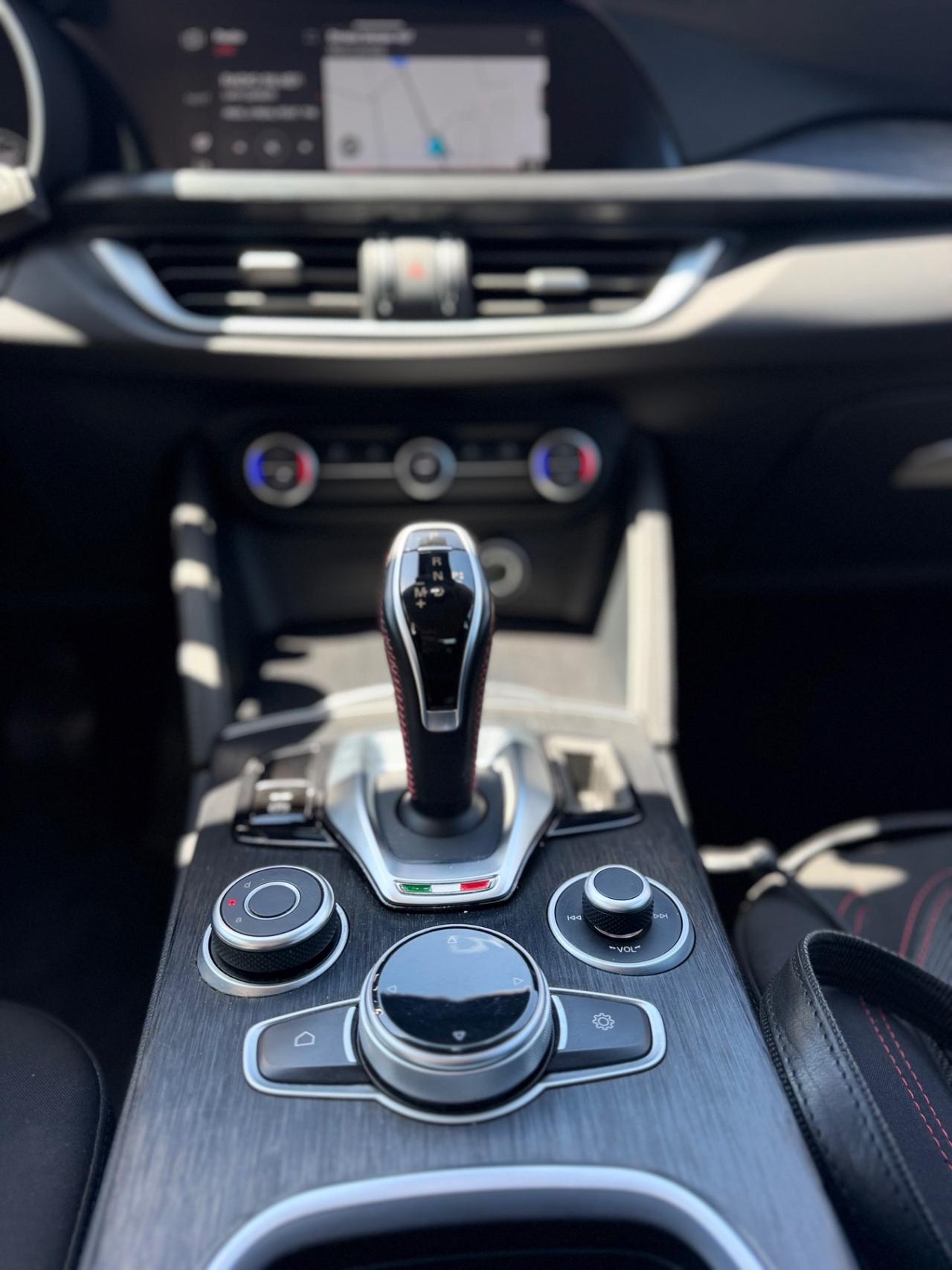 Alfa Romeo Stelvio 2.2 Turbodiesel 160 CV AT8 RWD Business