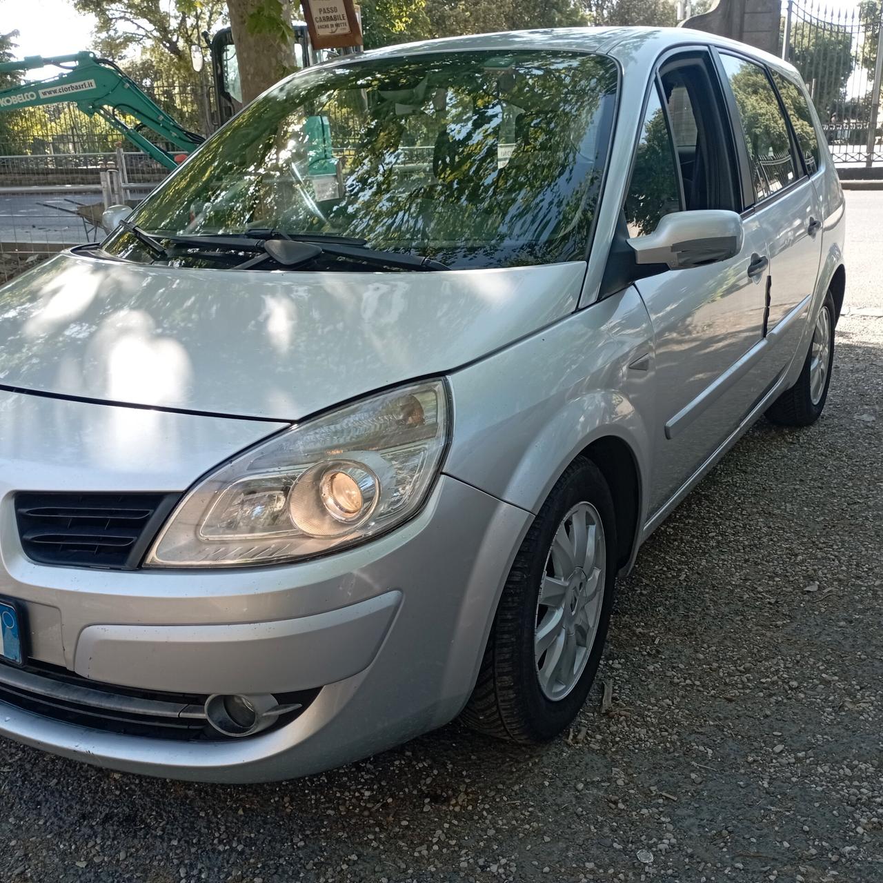 Renault Scenic Scénic 1.9 dCi/130CV Conquest