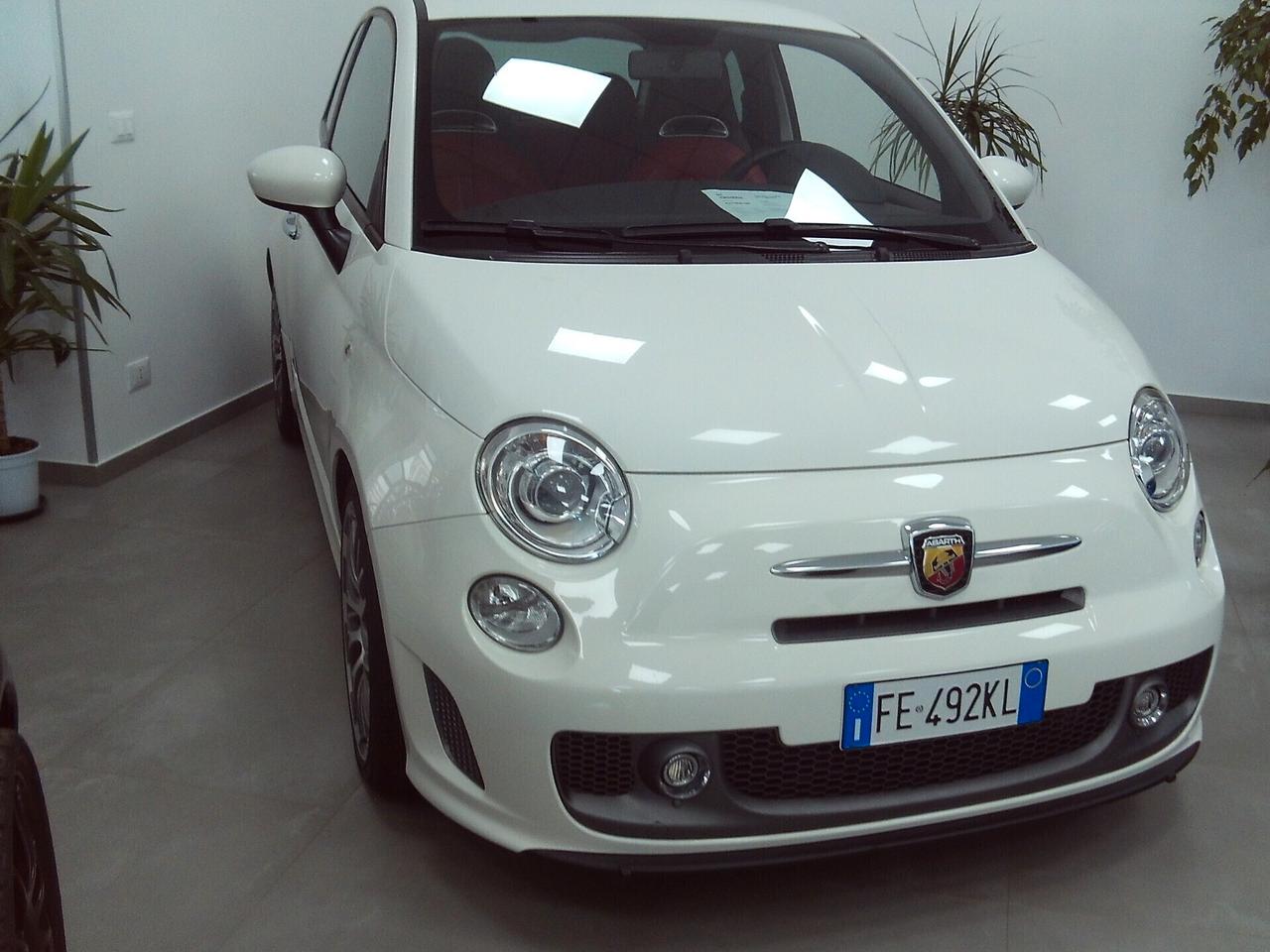 Abarth 595 1.4 Turbo T-Jet 165 CV Turismo