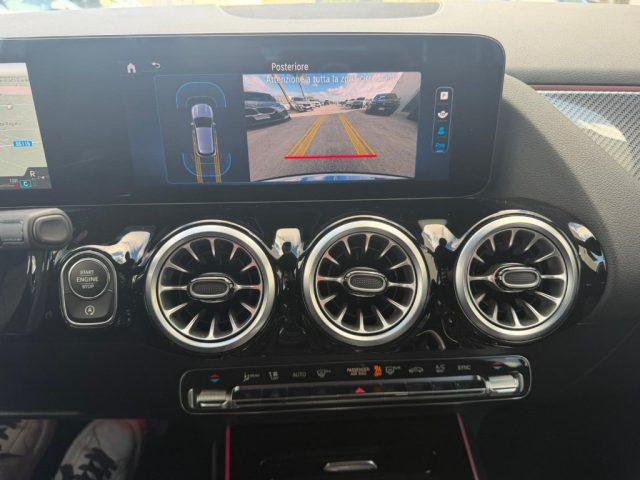 MERCEDES-BENZ GLA 200 Automatic AMG Line Premium