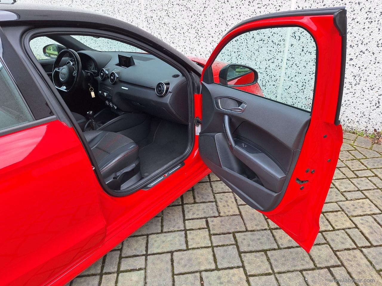 AUDI S1 SPB 2.0 TFSI quattro