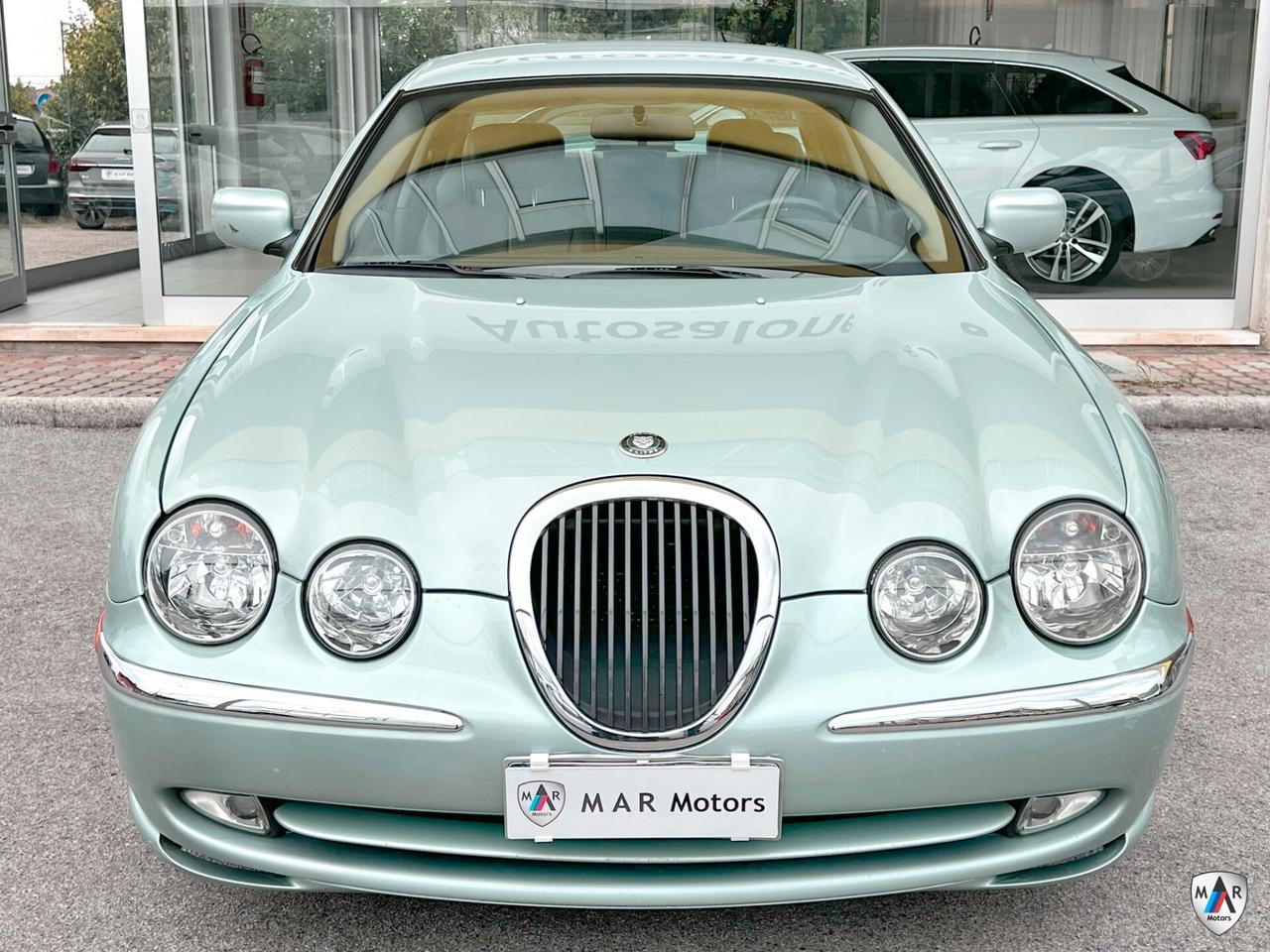 Jaguar S-Type 3.0 V6 Executive