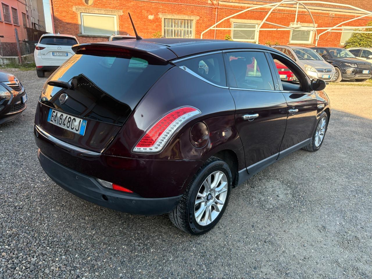 Lancia Delta 1.6 Multijet -Cambio Automatico