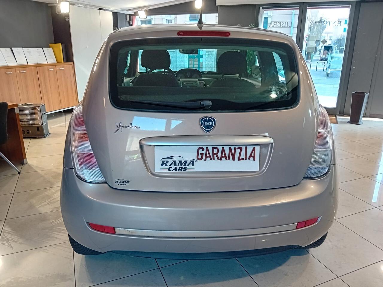 Lancia Ypsilon