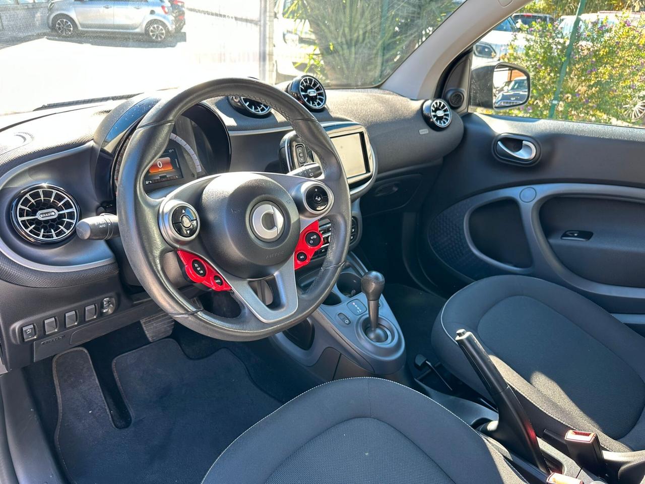 Smart ForTwo 70 1.0 twinamic Passion Automatica - Nav
