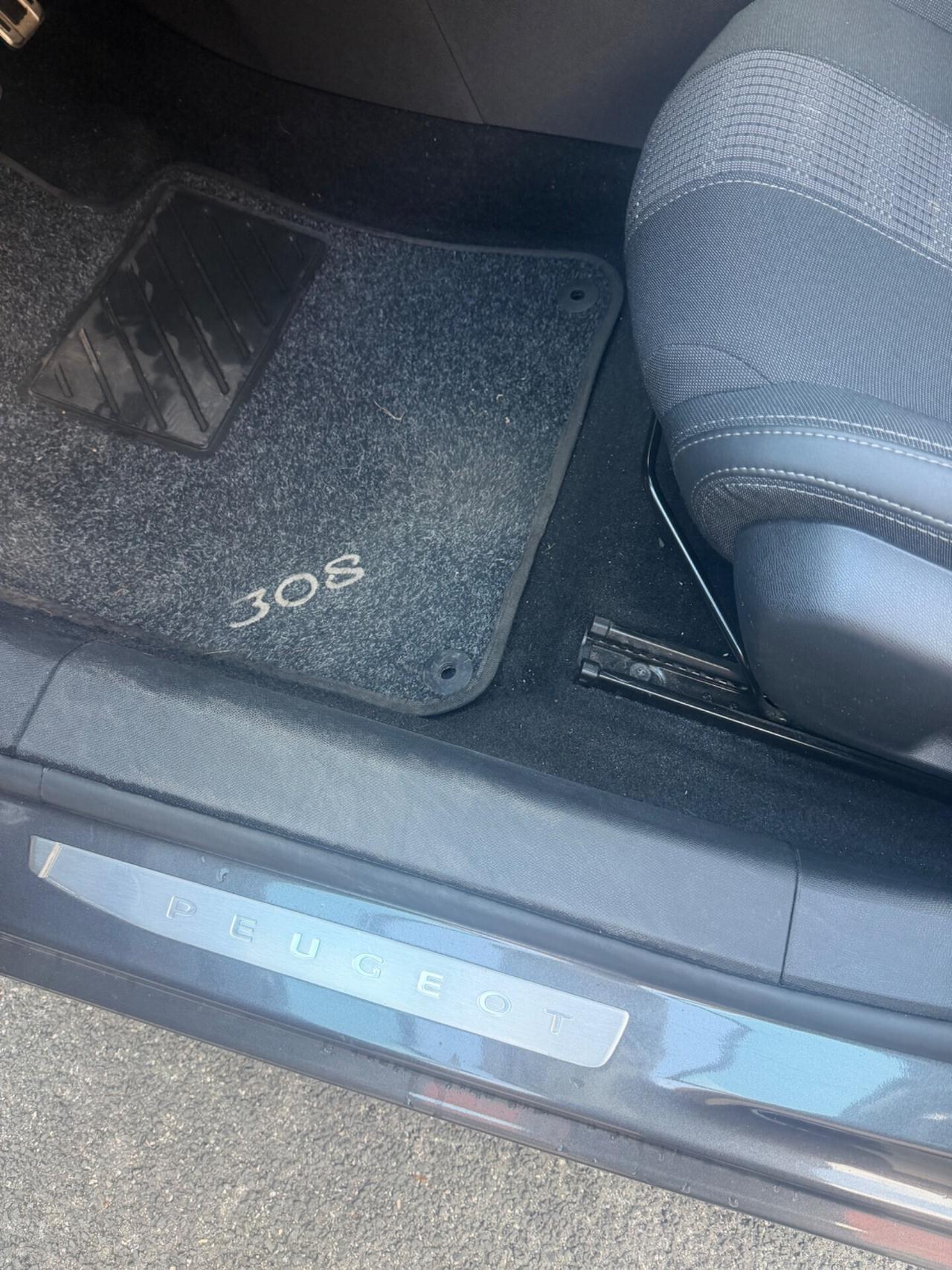 Peugeot 308 BlueHDi 130 S&S GT