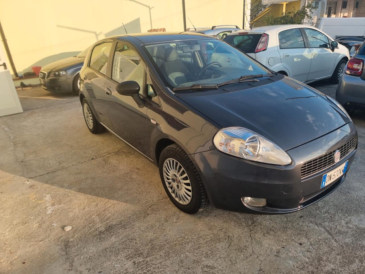 Fiat Grande Punto Grande Punto 1.3 MJT 75 CV 5 porte Active