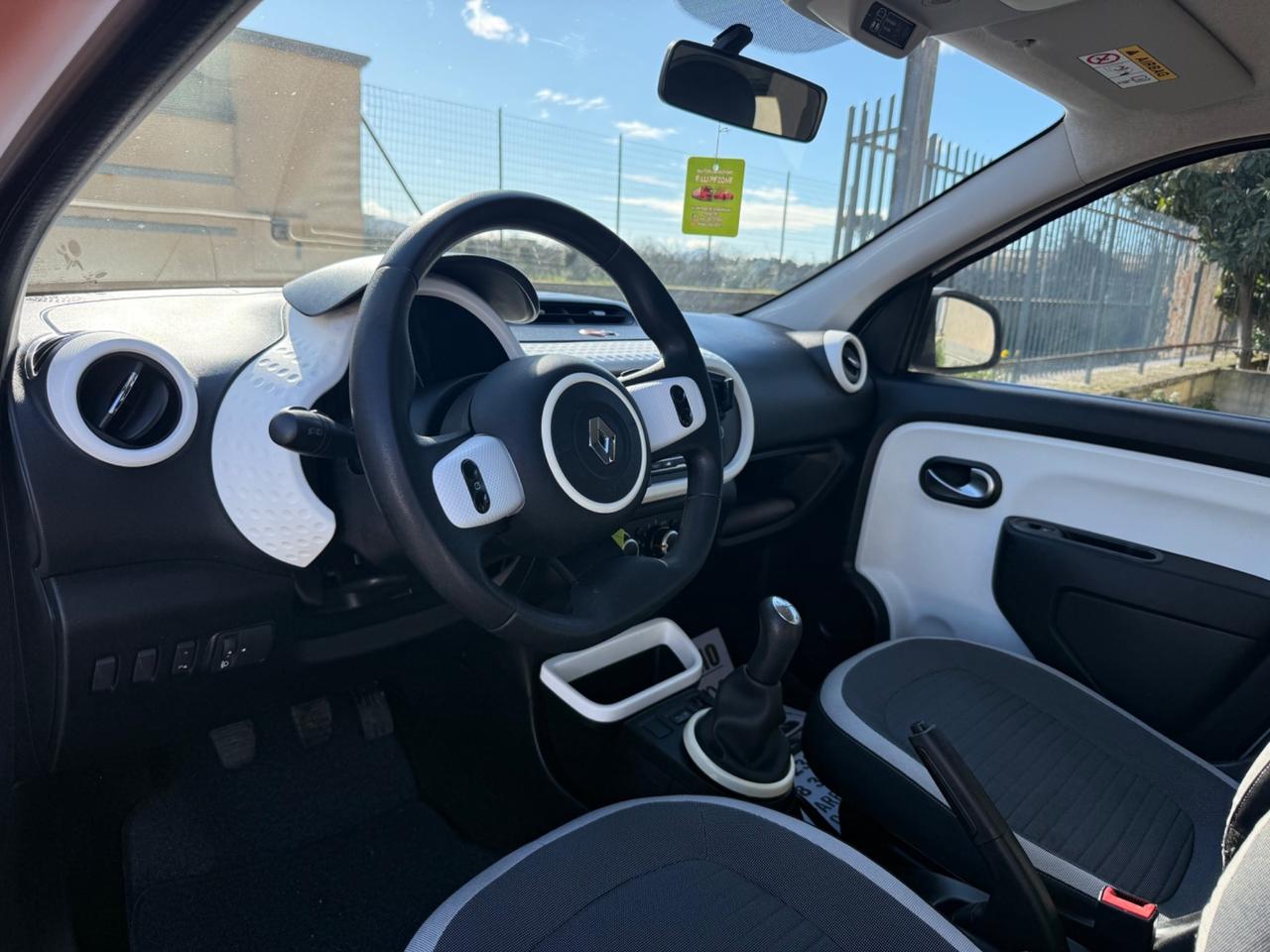 Renault Twingo SCe Benzina