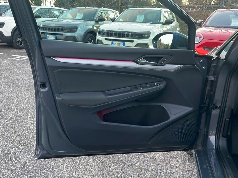 Volkswagen Golf VIII 2020 1.0 etsi evo Life 110cv dsg