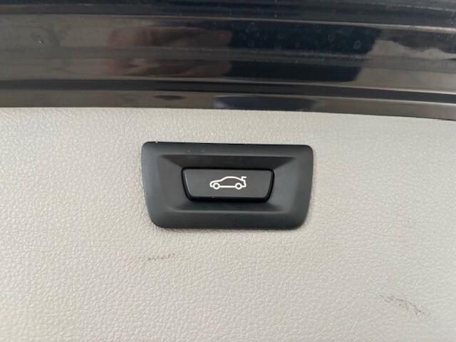Bmw 320 320d xDrive Touring Luxury 4x4 integrale 190 cv euro 6 B