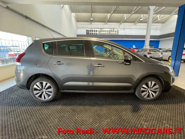 PEUGEOT 3008 1.6 HDi 115CV Active