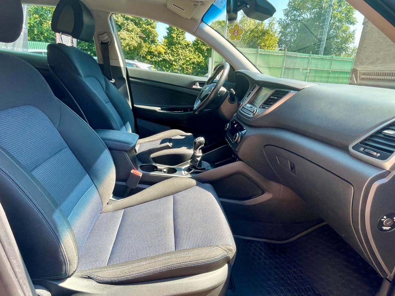 Hyundai Tucson 1.7 CRDi 115CV Top di Gamma-Tagliandi Certificati Hyundai- Unico Proprietario