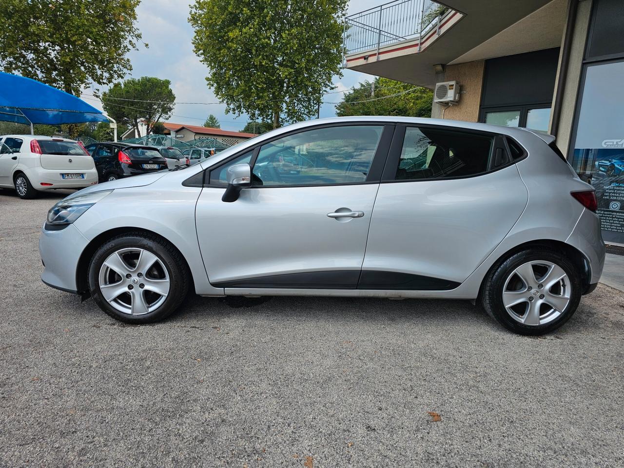 Renault Clio 1.2 75CV 5 porte - Neopatentati