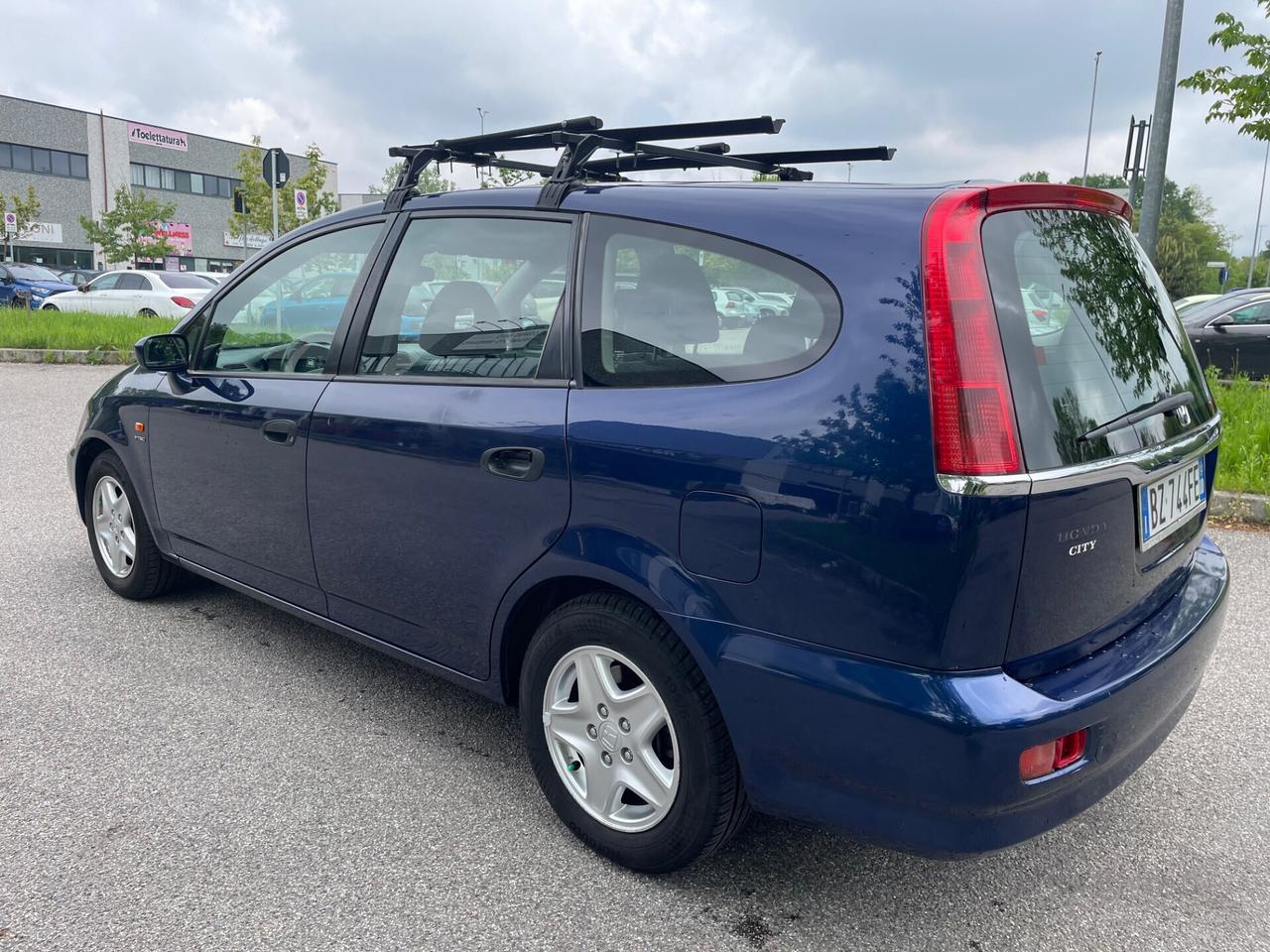 Honda Stream 1.7 16V VTEC cat*Neopatentati*7 posti*