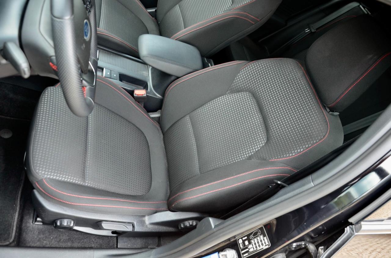 FORD FOCUS 1.0 MHEV MILD HYBRID ECOBOOST ST-LINE 125cv, UNICOPROPRIETARIO, UFF ITALIANA, SERVICE FORD, FULL LED, PERMUTE