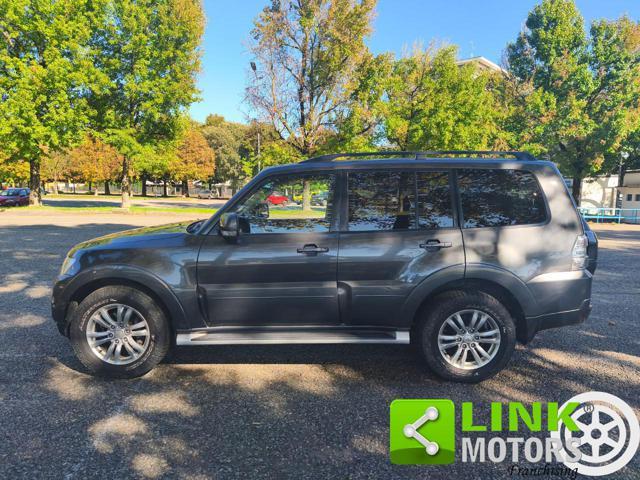 MITSUBISHI Pajero 3.2 DI-DC 200 CV 16V aut. 5p. Instyle DPF