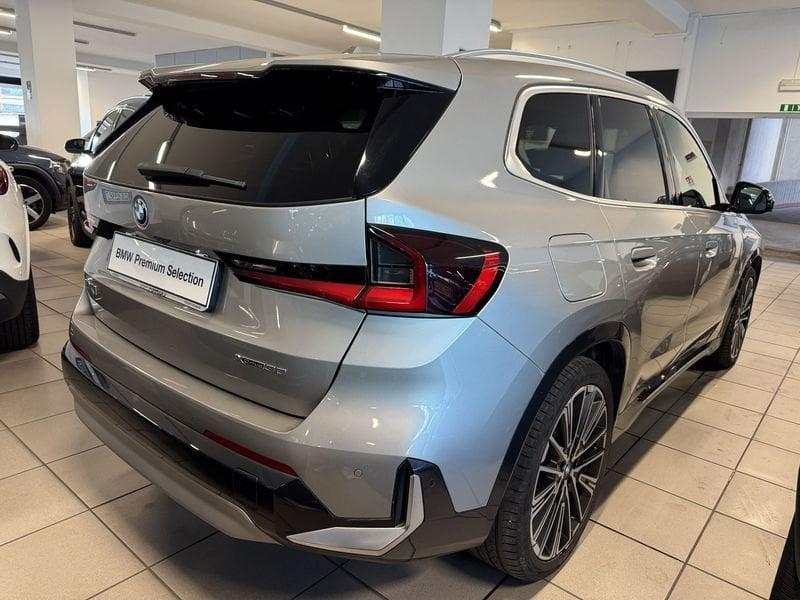BMW iX1 iX1 xDrive 30 xLine