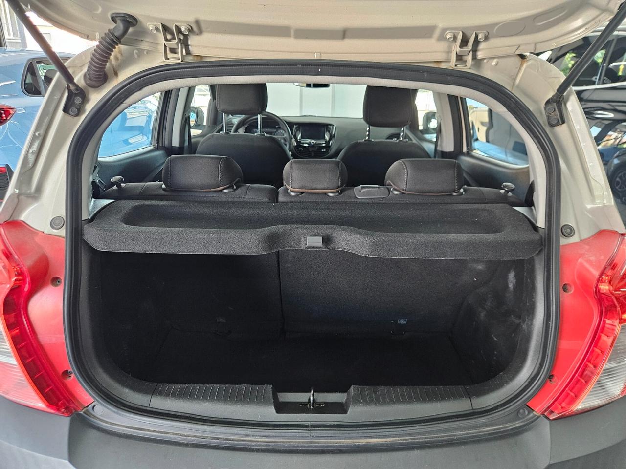 Opel Karl 1.0 Rocks s - NEOPATENTATI
