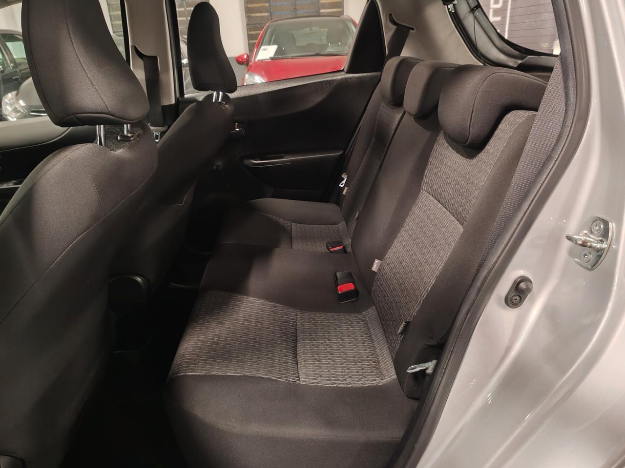 Toyota Yaris 1.3 5 porte Lounge