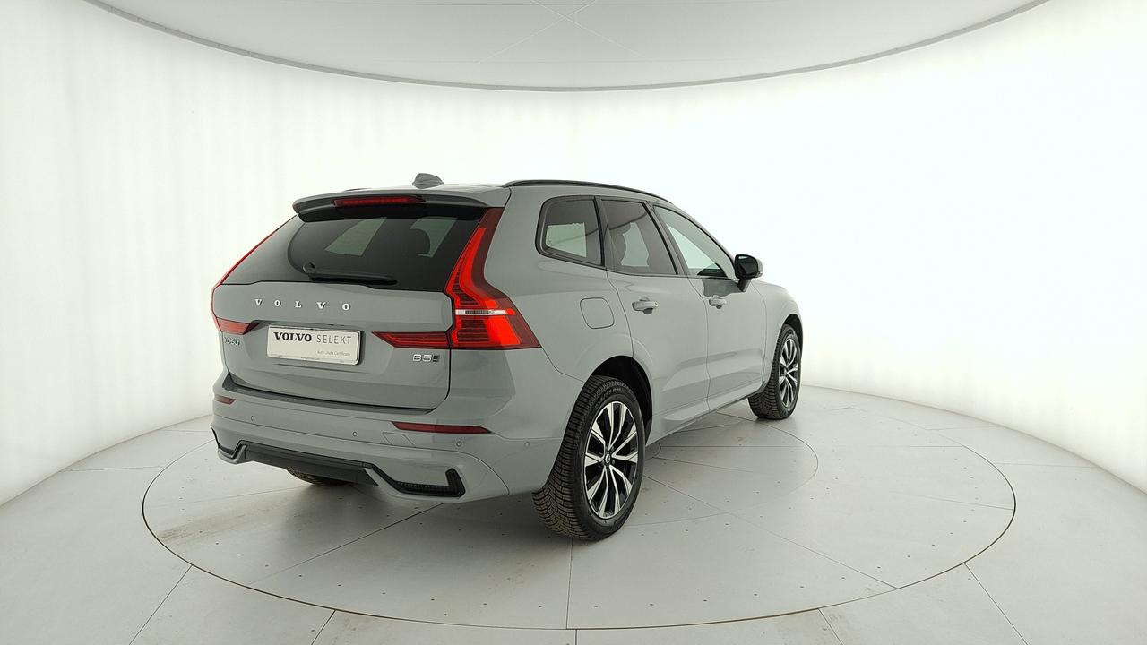 VOLVO XC60 2.0 b5 Plus Dark awd auto