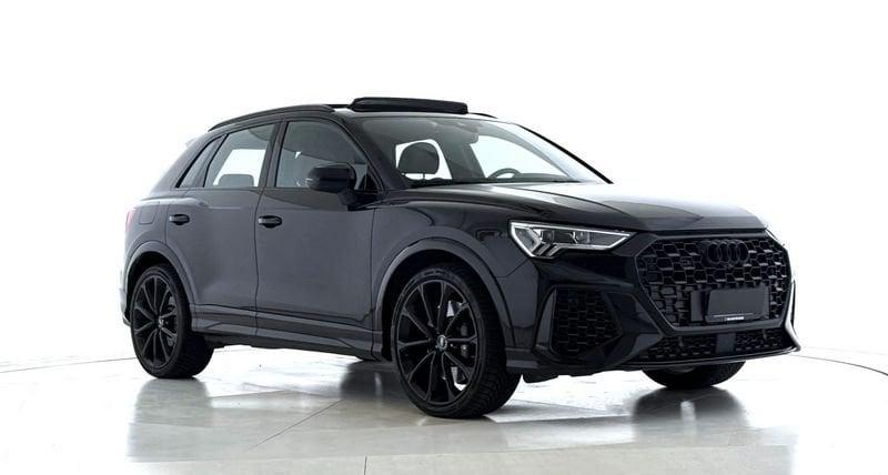 Audi Q3 RS Q3 quattro S tronic