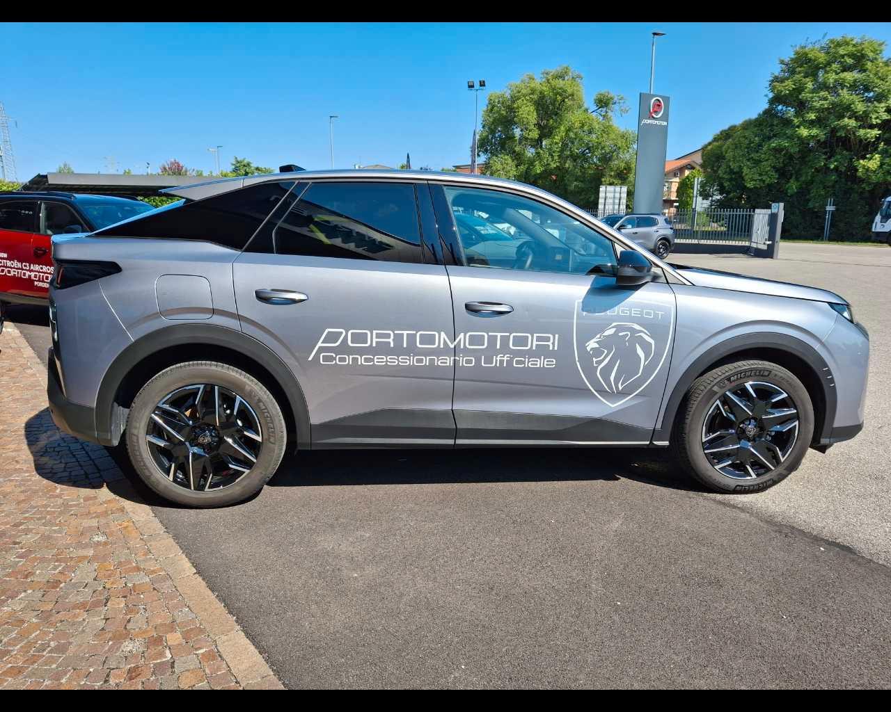 PEUGEOT Nuova 3008 ALLURE - Hybrid 136 E-DCS6