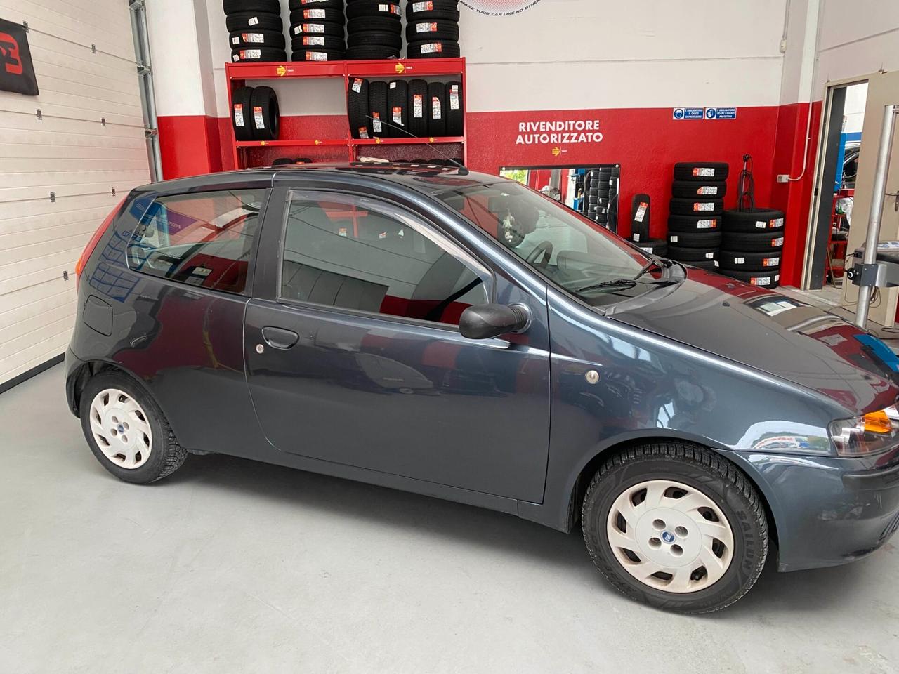 Fiat Punto 1.2i cat 3 porte