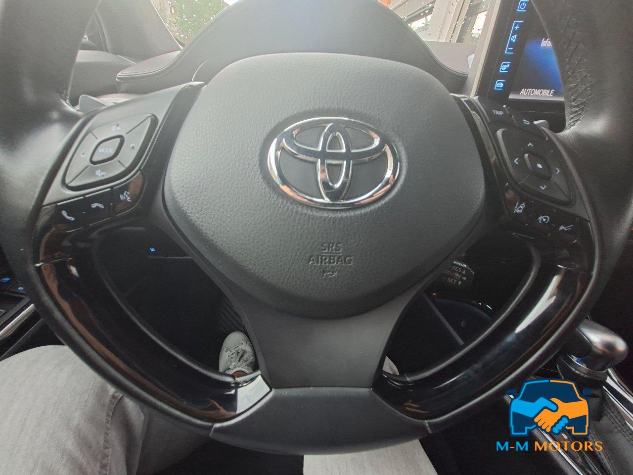 Toyota C-HR 5 Porte C-HR 1.8h Lounge 2wd e-cvt unico proprietario