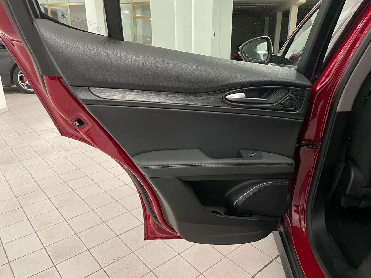 Alfa Romeo Stelvio 2.2 TD 190 CV BUSINESS Q4 DISTRIBUZIONE ESEGUITA