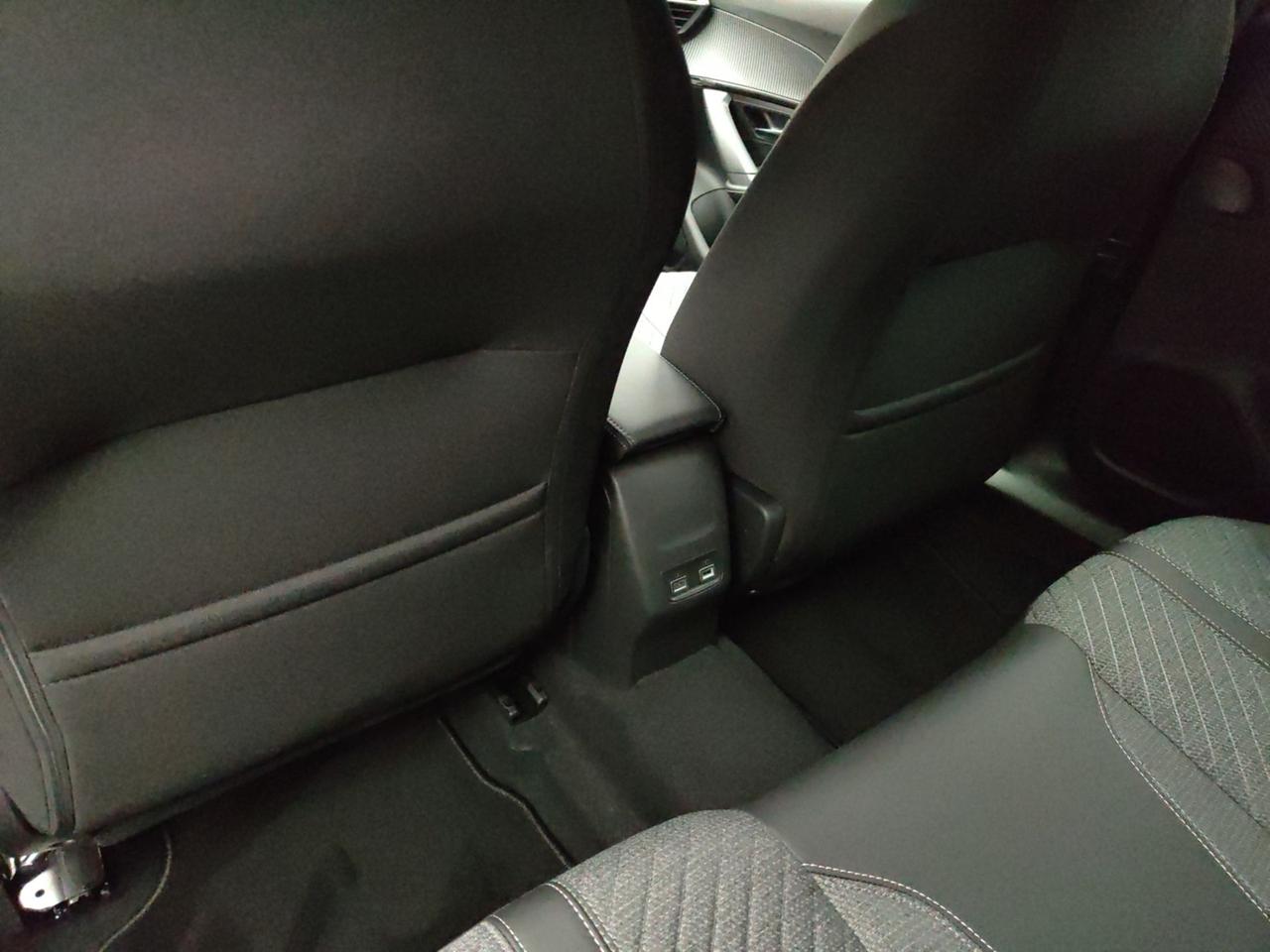 PEUGEOT 2008 II 2020 1.2 PURETECH 130CV ALLURE EAT8