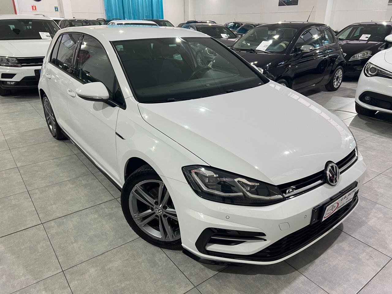 Volkswagen Golf 1.6 116 CV - R-LINE - 2017
