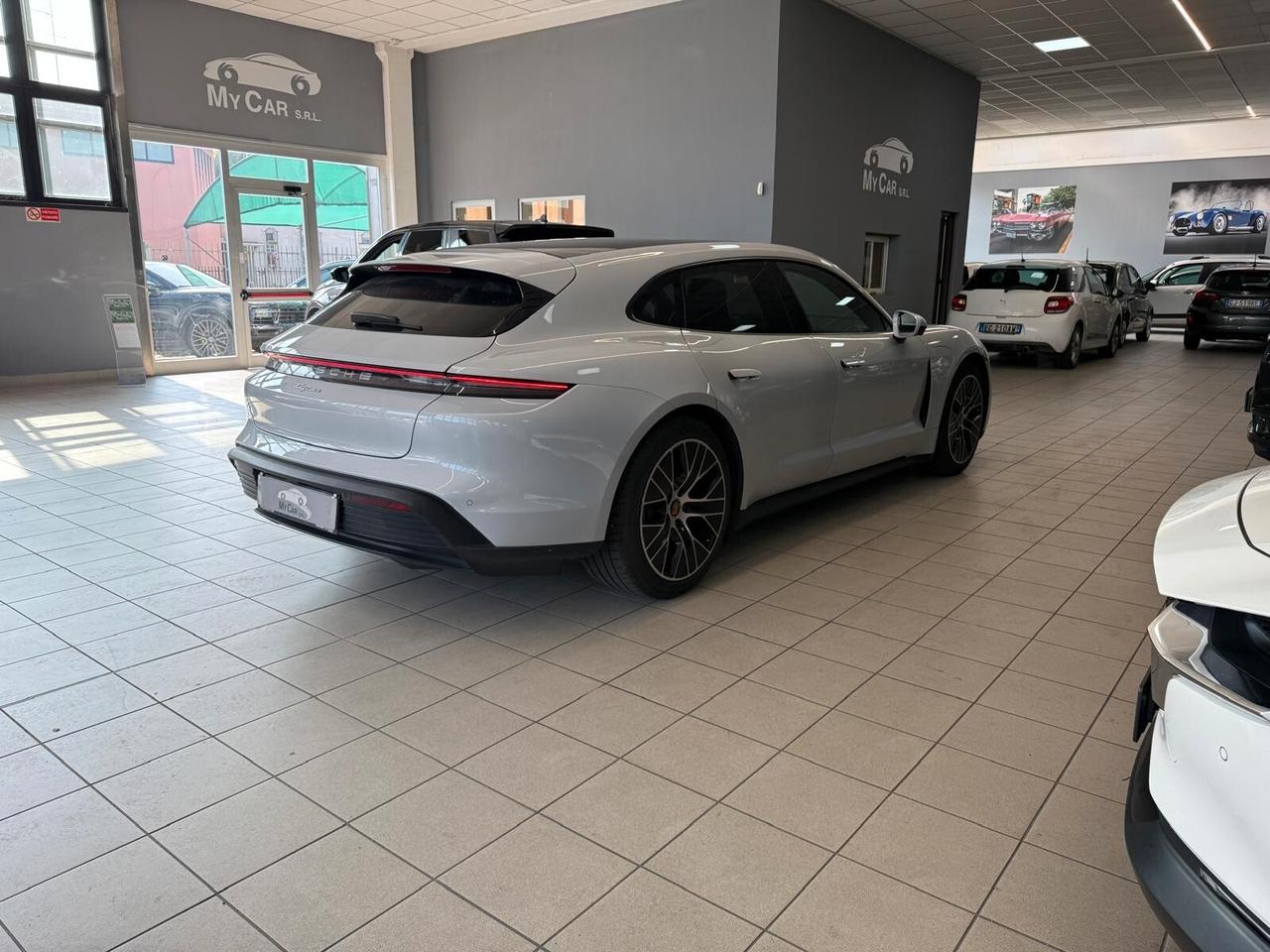 Porsche Taycan Performance Battery Plus 5p *TETTO PANO*