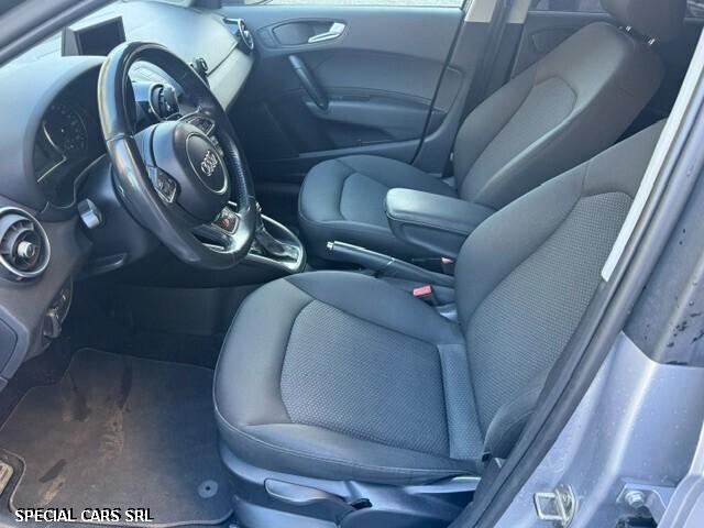 Audi A1 1.6 Tdi 90cv. S-Line Sport "Automatica"