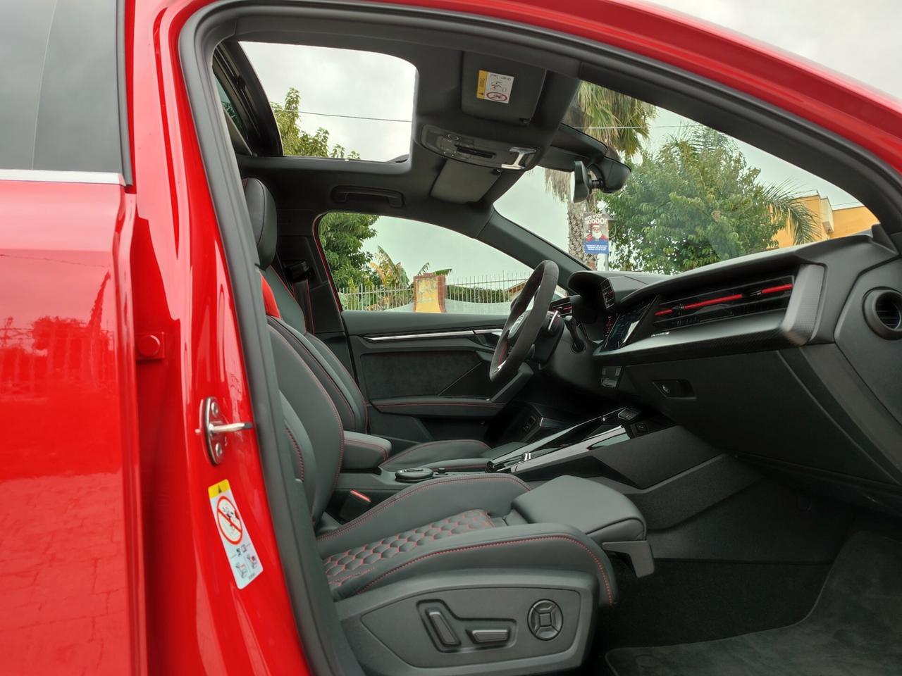 Audi A3 PERFORMANCE TETTO APRIBILE STRAFULL PARI A KM 0