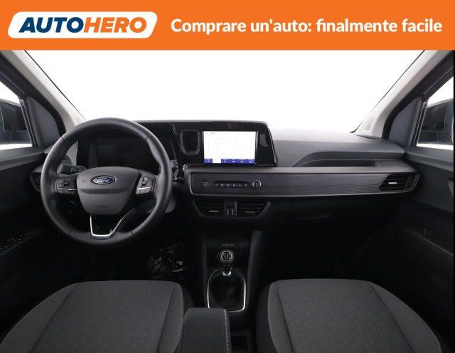FORD Tourneo Courier 1.0 EcoBoost Titanium