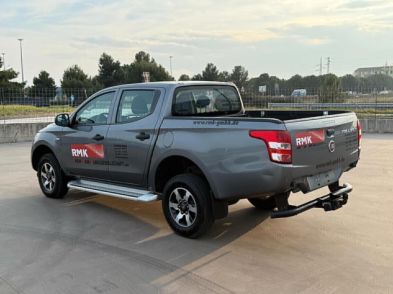 Mitsubishi L200 2.4 DI-D/154CV Club Cab Invite Plus