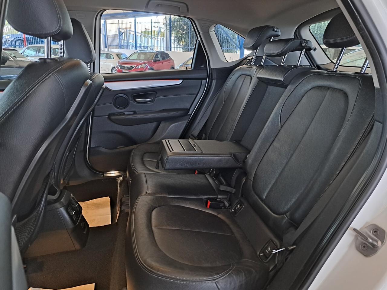 Bmw 218 220d xDrive Luxury