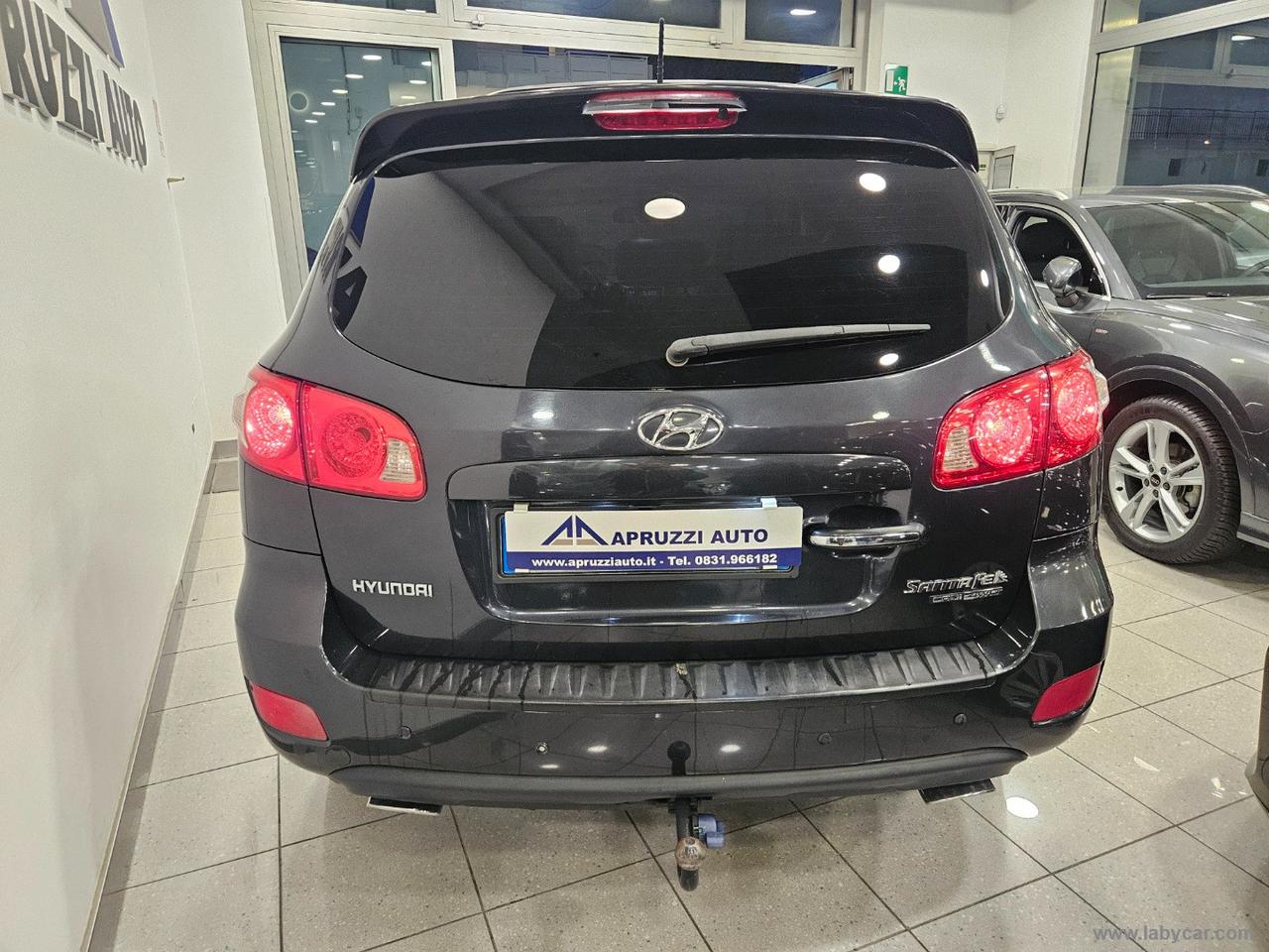 HYUNDAI Santa Fe 2.2 CRDi VGT Dynamic Sun 5 p.ti