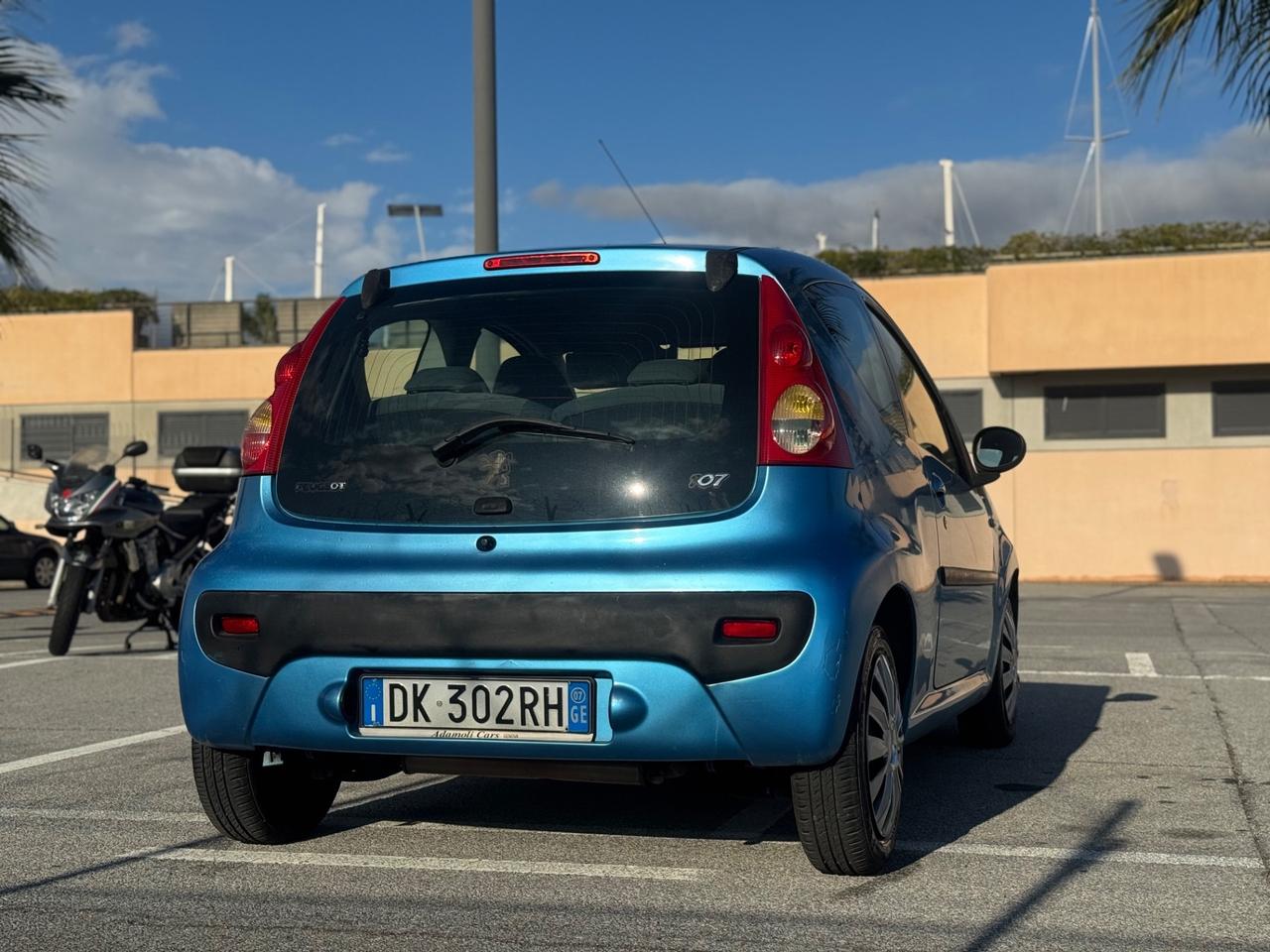 PEUGEOT 107 1.0 BENZINA NEOPATENTATI 12 MESI DI GARANZIA