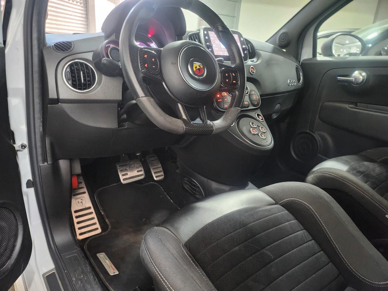 Abarth 595 1.4 Turbo T-Jet 180 CV Competizione