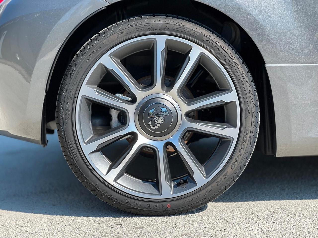 Abarth 595 C 1.4 Turbo T-Jet 165 CV