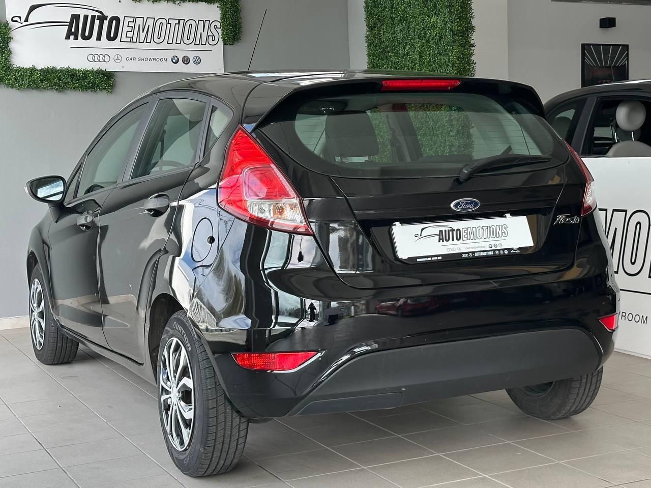 Ford Fiesta - 1. 2 | 60 CV - Distribuzione Eseguita