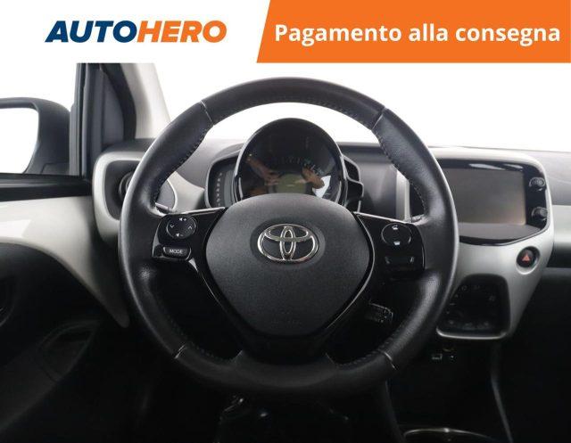 TOYOTA Aygo 1.0 VVT-i 69 CV 5 porte x-play MMT