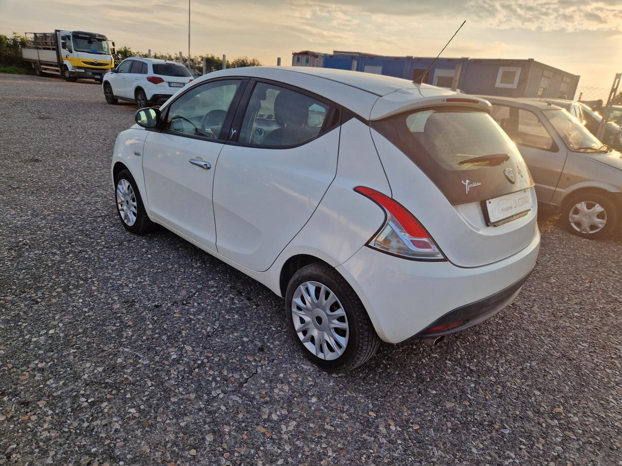 Lancia Ypsilon Lancia y