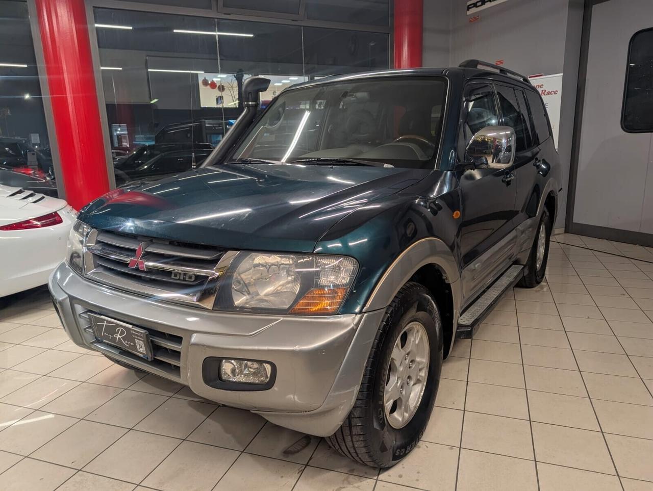 Mitsubishi Pajero 3.2 5 POSTI CAMBIO AUTOMATICO