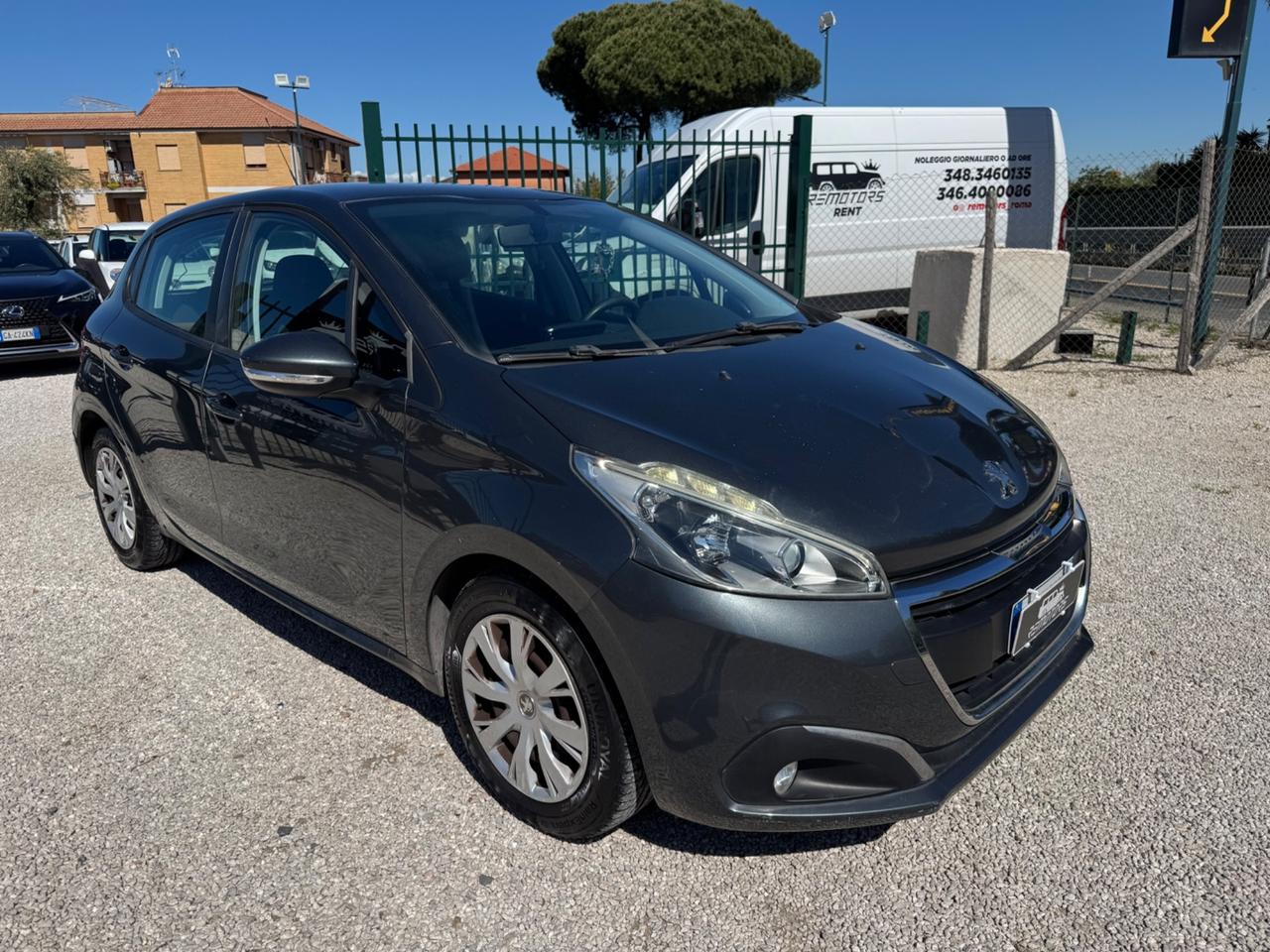 Peugeot 208 BlueHDi 75 5 porte Allure