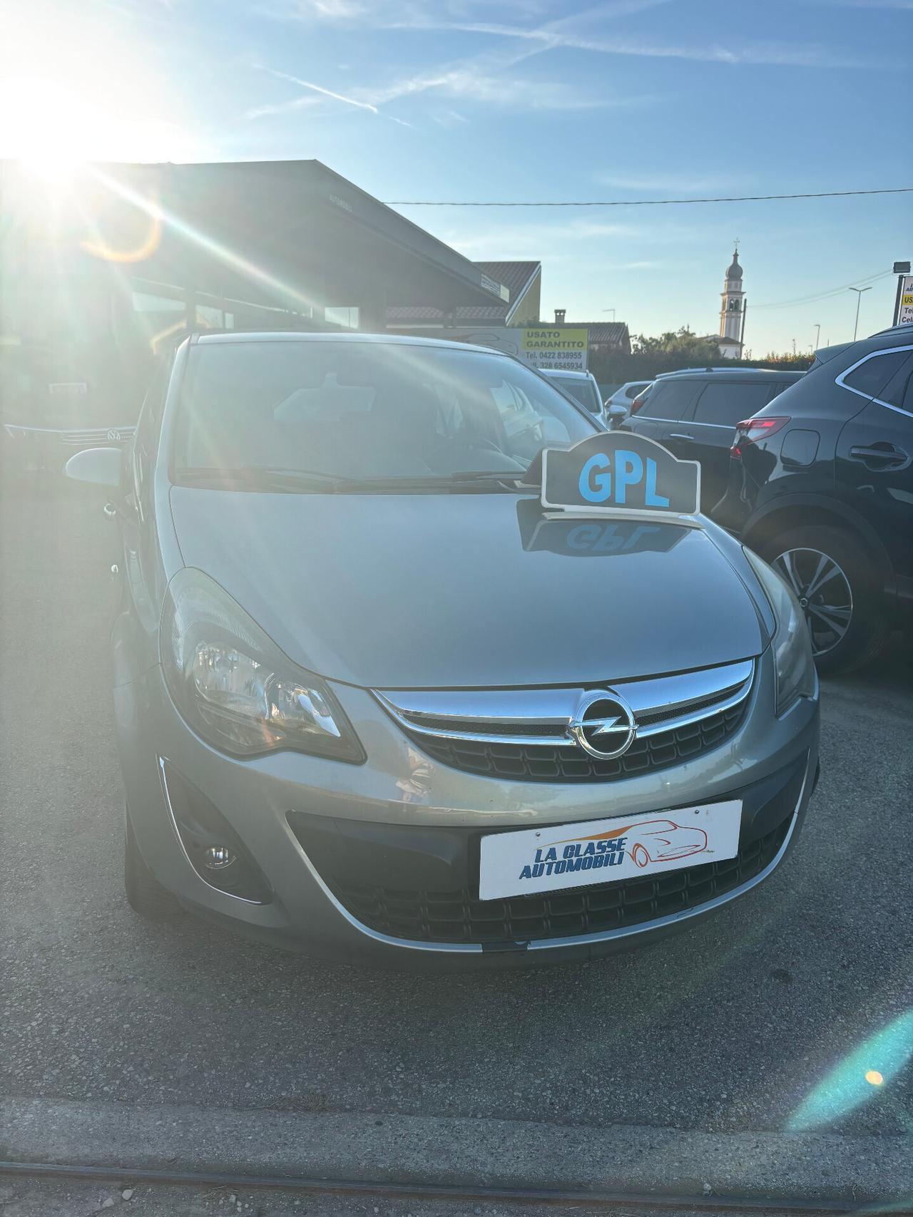 Opel Corsa 1.2 85CV 3 porte BENZINA GPL