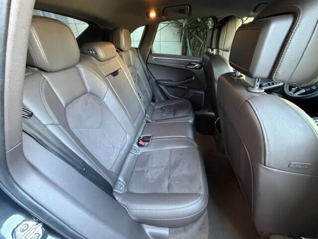 Porsche Macan 2.0 245cv no super bollo!