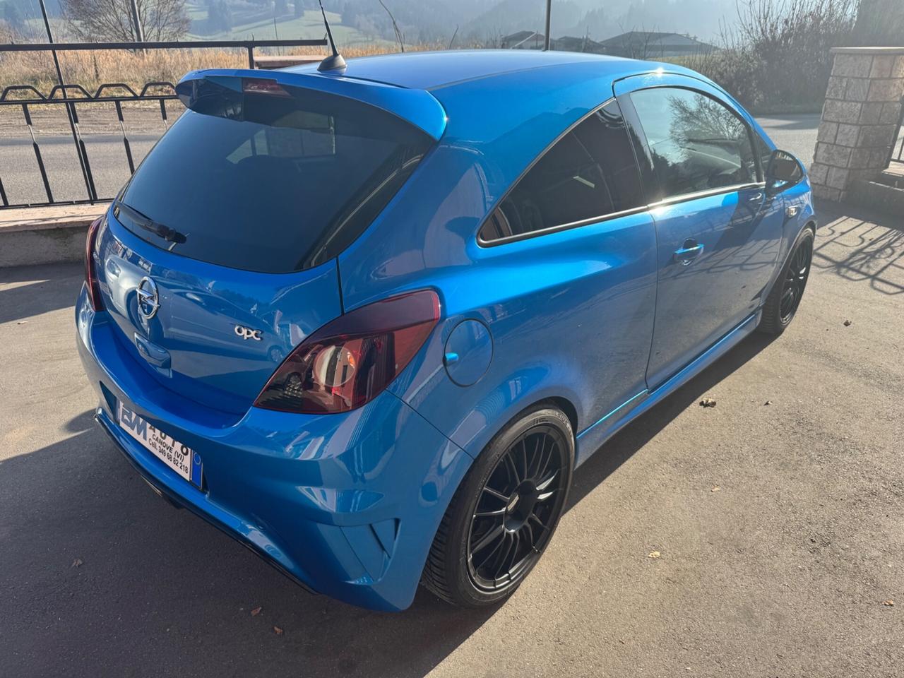 Opel Corsa 1.6 T 192CV 3 porte OPC